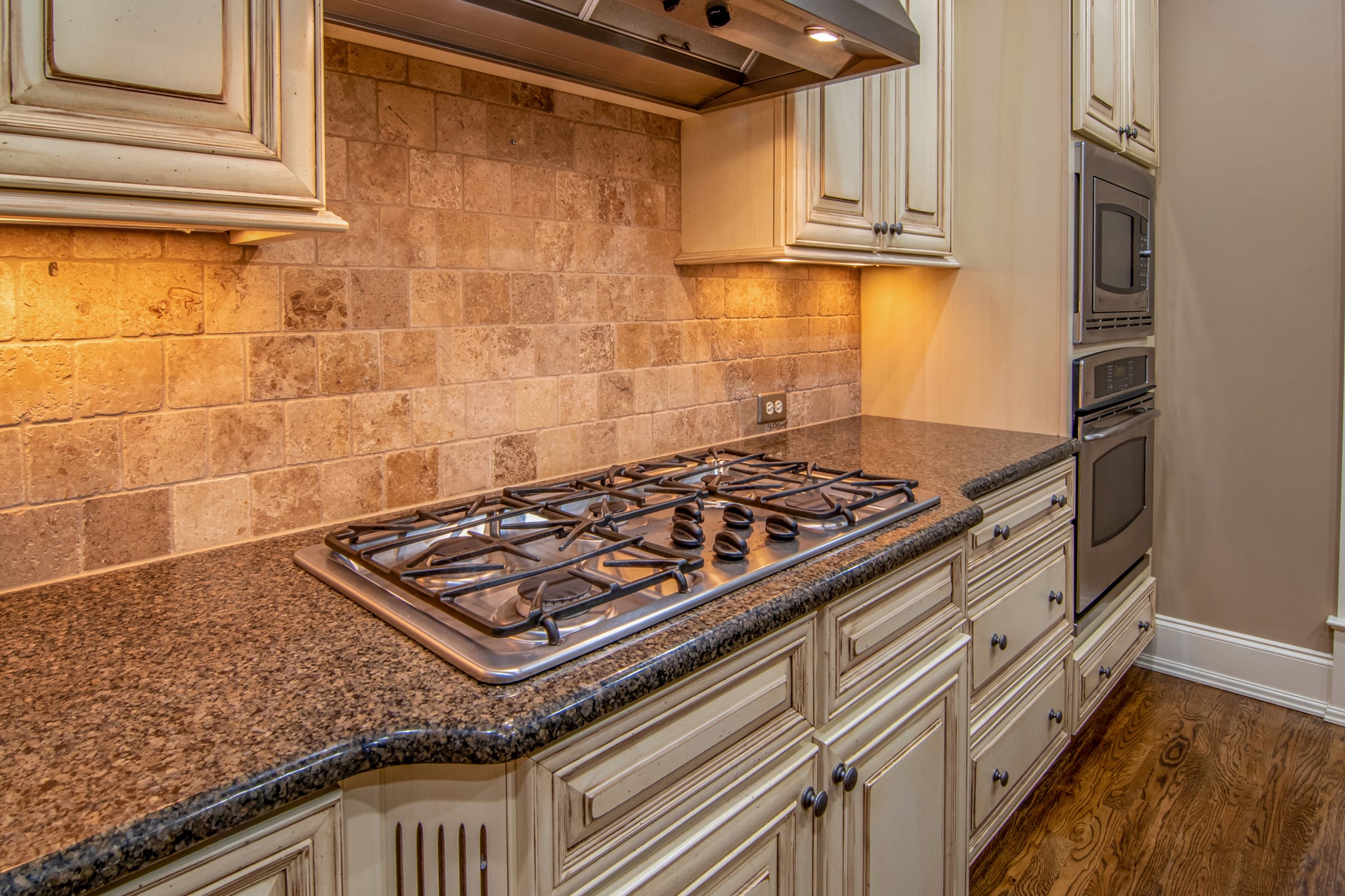 Ceramic tile detail with natural materials in a Portland home